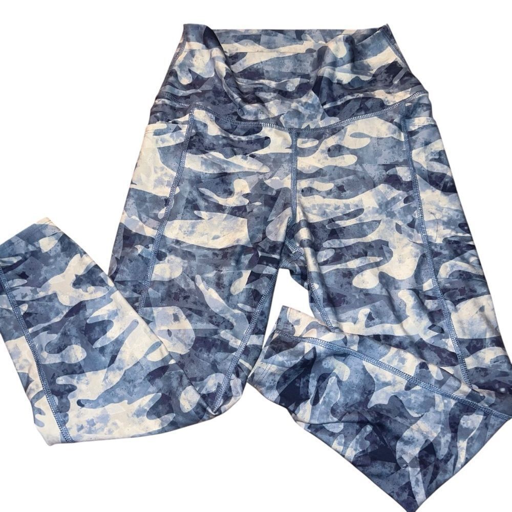 Chenault woman’s pants leggings sport size medium